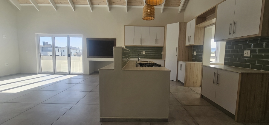 4 Bedroom Property for Sale in Myburgh Park Western Cape